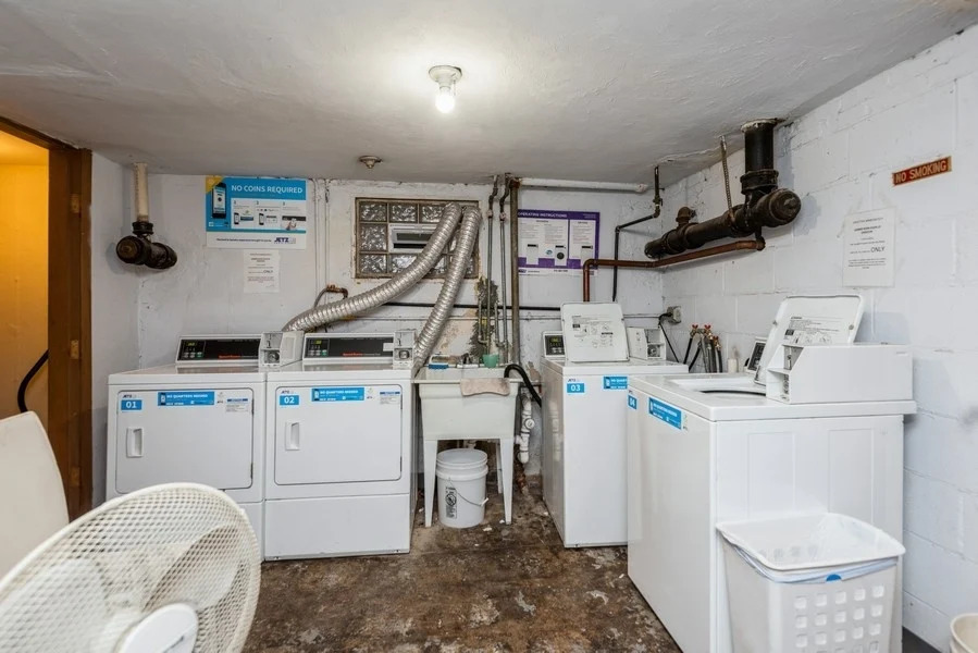 3938 N Keeler Avenue #2W, Chicago, IL 60641