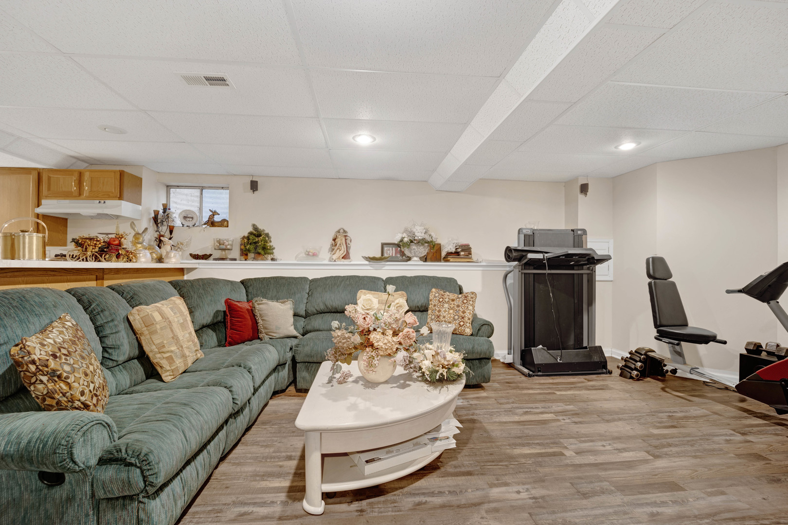 10833 Long Avenue, Oak Lawn, IL 60453