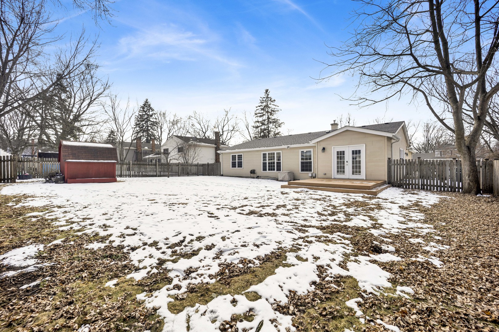 332 S River Road, Naperville, IL 60540