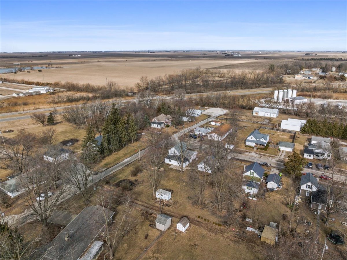 429 W Owsley Street, Chenoa, IL 61726