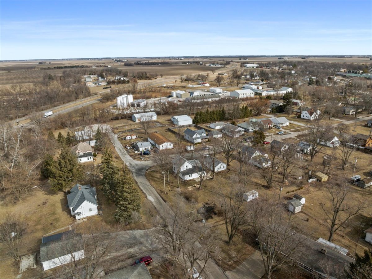 429 W Owsley Street, Chenoa, IL 61726