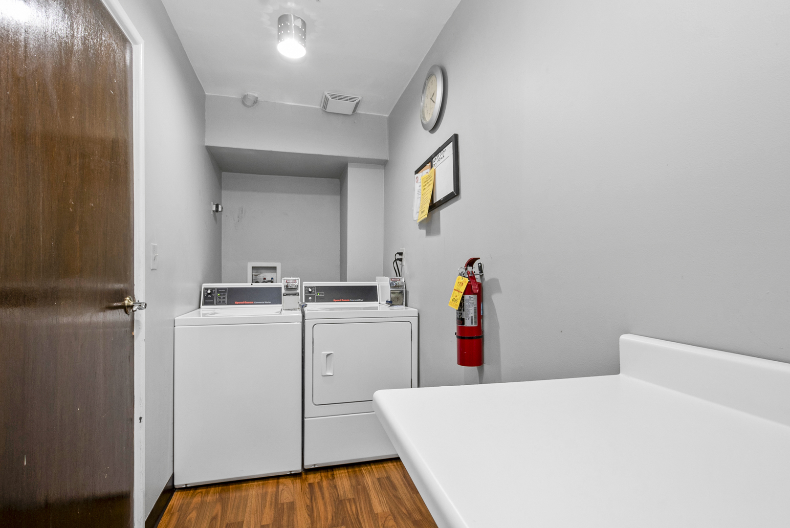 6670 S Brainard Avenue #411, Countryside, IL 60525