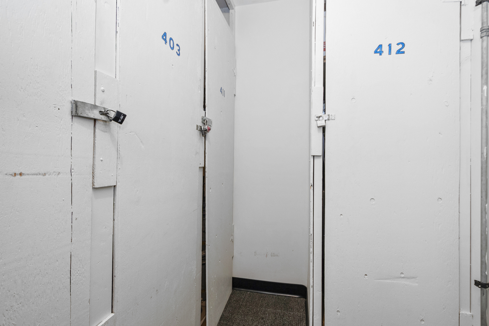 6670 S Brainard Avenue #411, Countryside, IL 60525