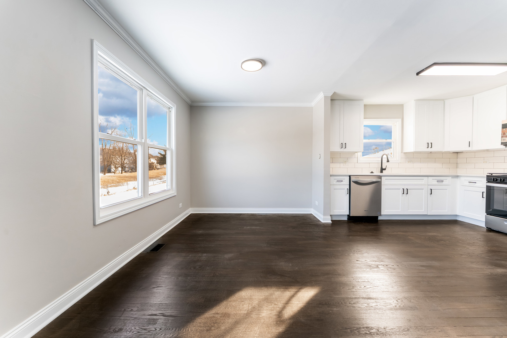 1680 Nautilus Lane, Hanover Park, IL 60133