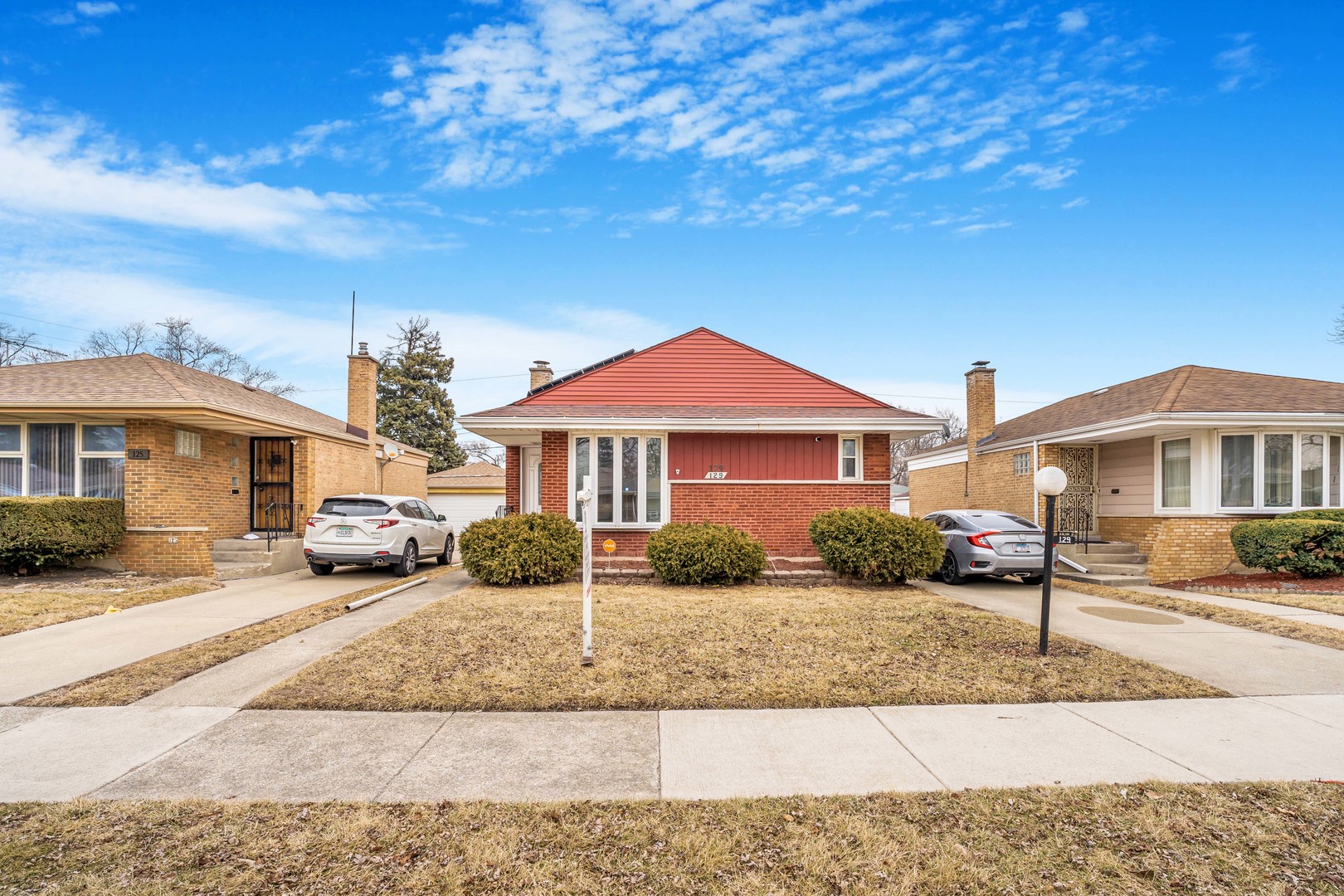 129 Rice Avenue, Bellwood, IL 60104