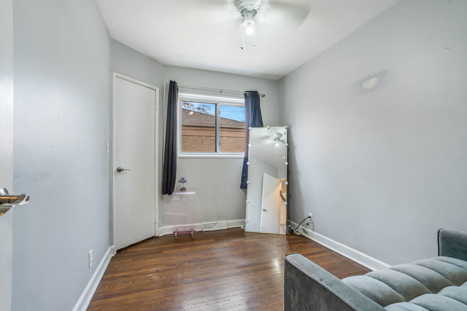 129 Rice Avenue, Bellwood, IL 60104