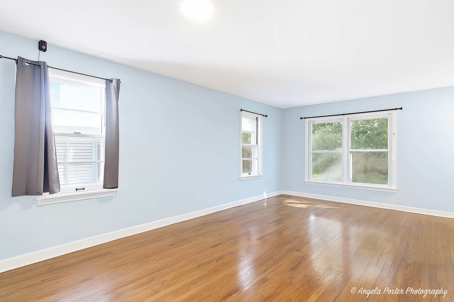 722 W Keith Avenue, Waukegan, IL 60085