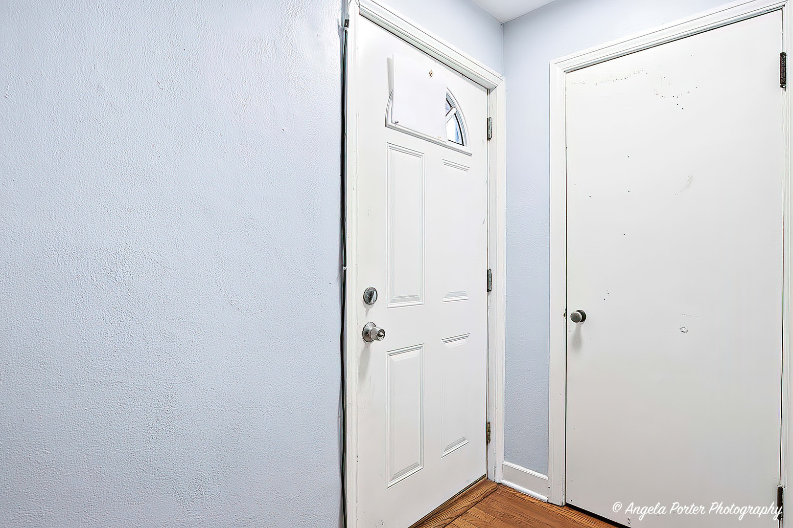 722 W Keith Avenue, Waukegan, IL 60085