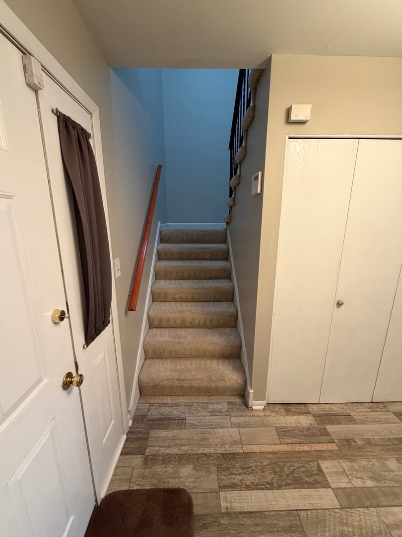 15 Indian Trail Drive #15, Westmont, IL 60559