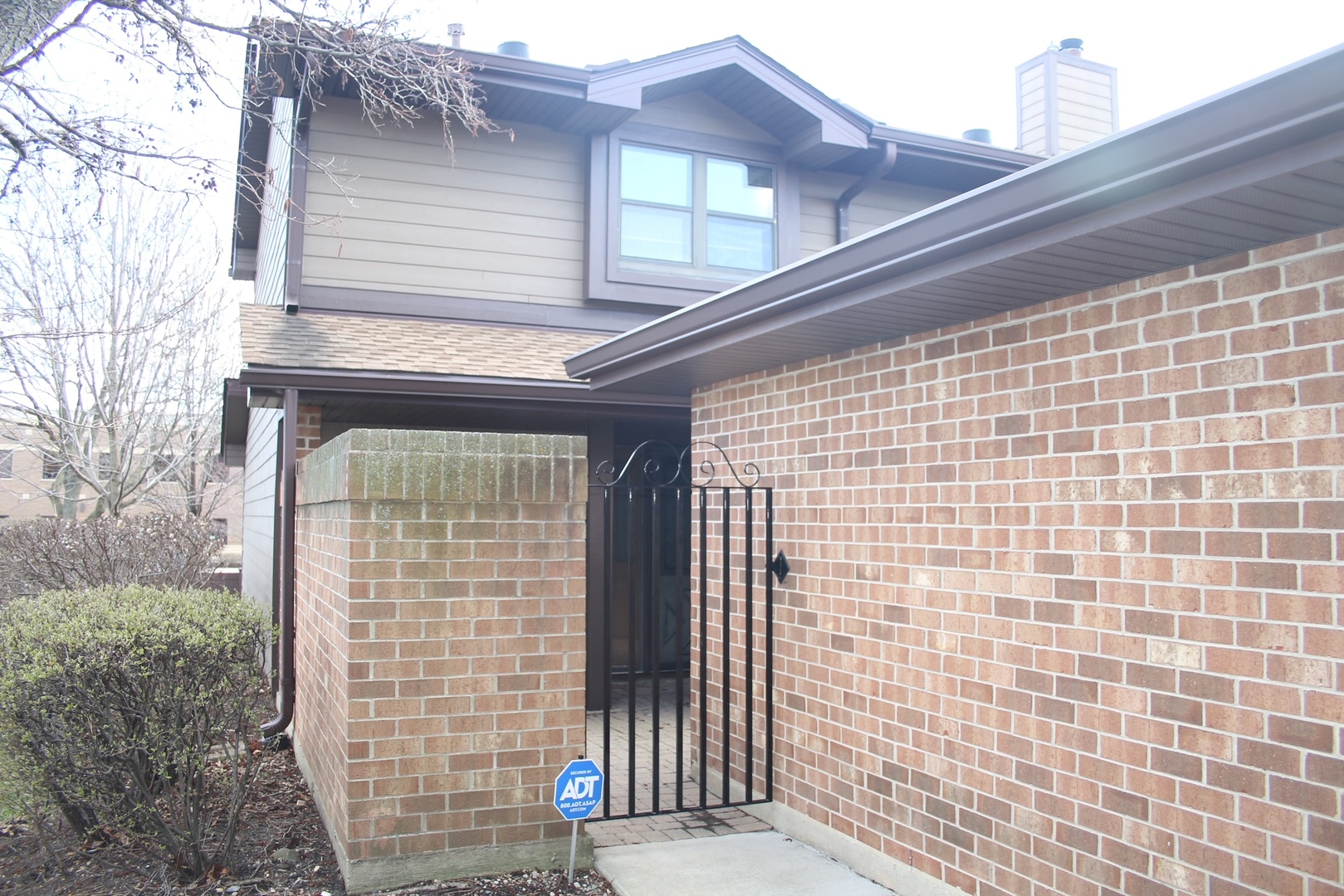 15 Indian Trail Drive #15, Westmont, IL 60559