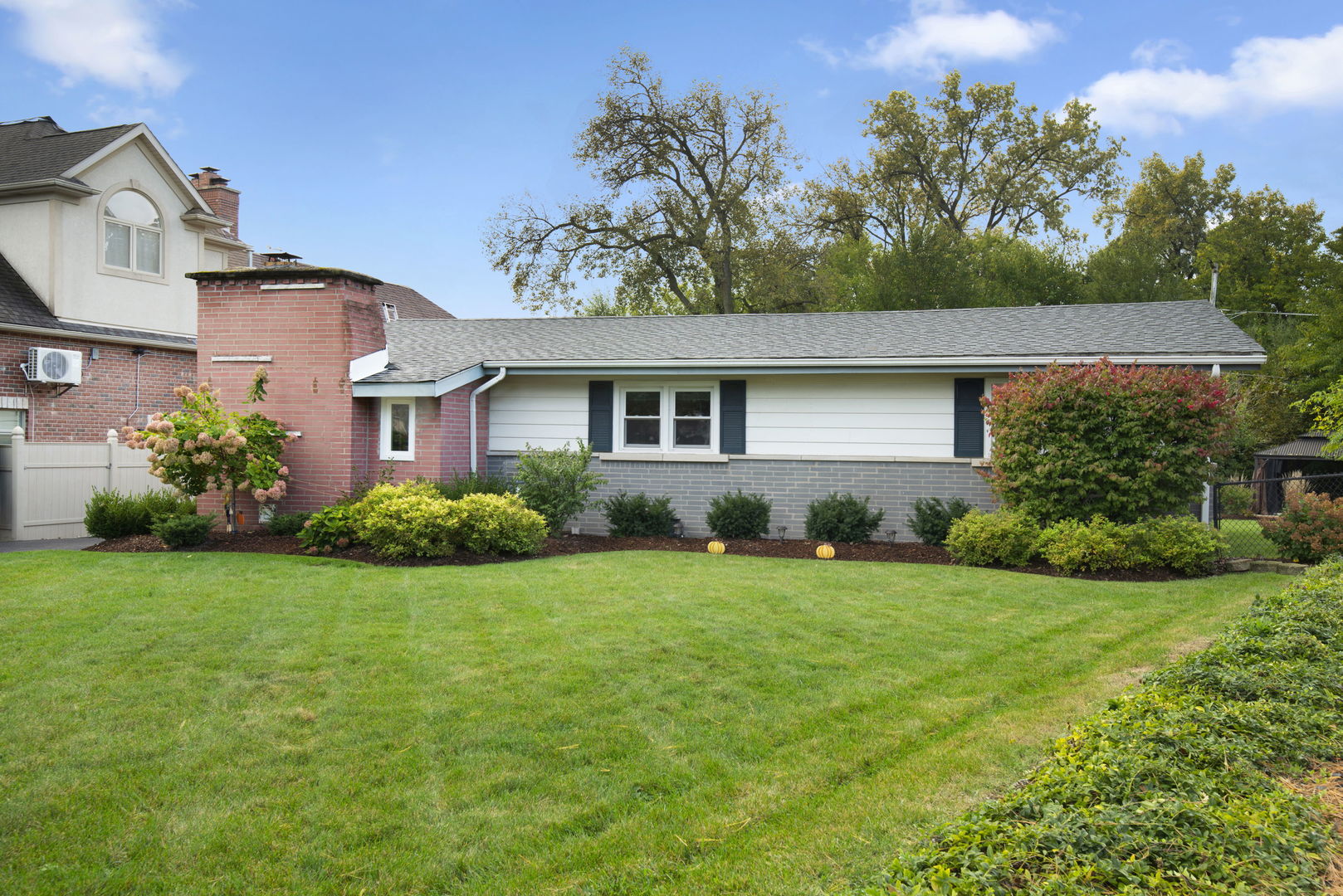 8103 W 98th Street, Palos Hills, IL 60465