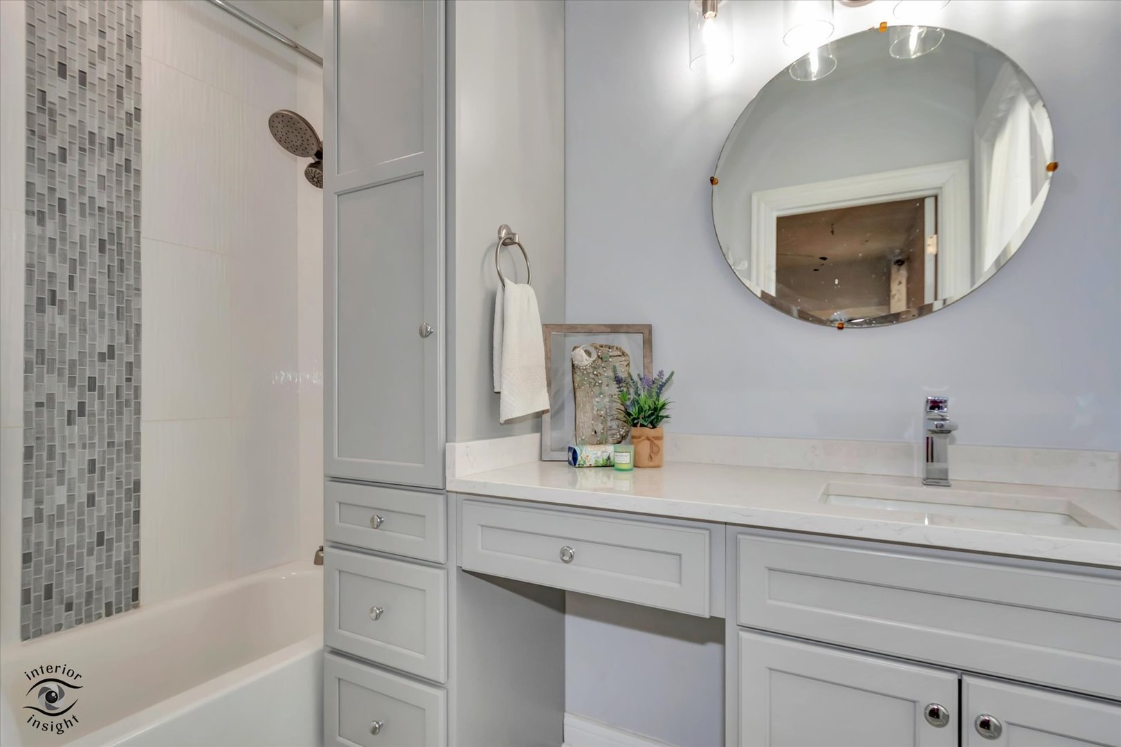 3530 S Union Avenue, Chicago, IL 60609