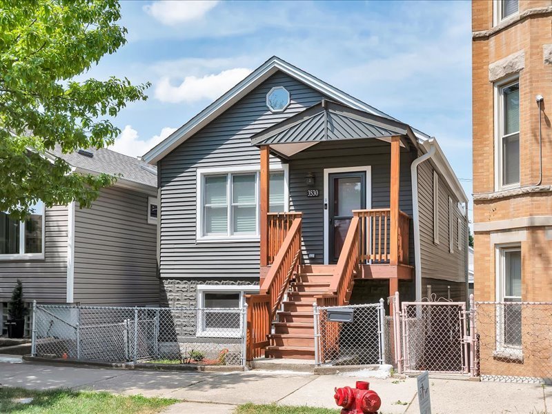 3530 S Union Avenue, Chicago, IL 60609