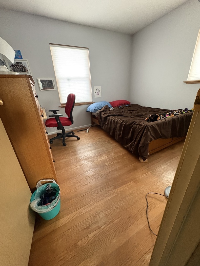 170 Cherrywood Road, Buffalo Grove, IL 60089