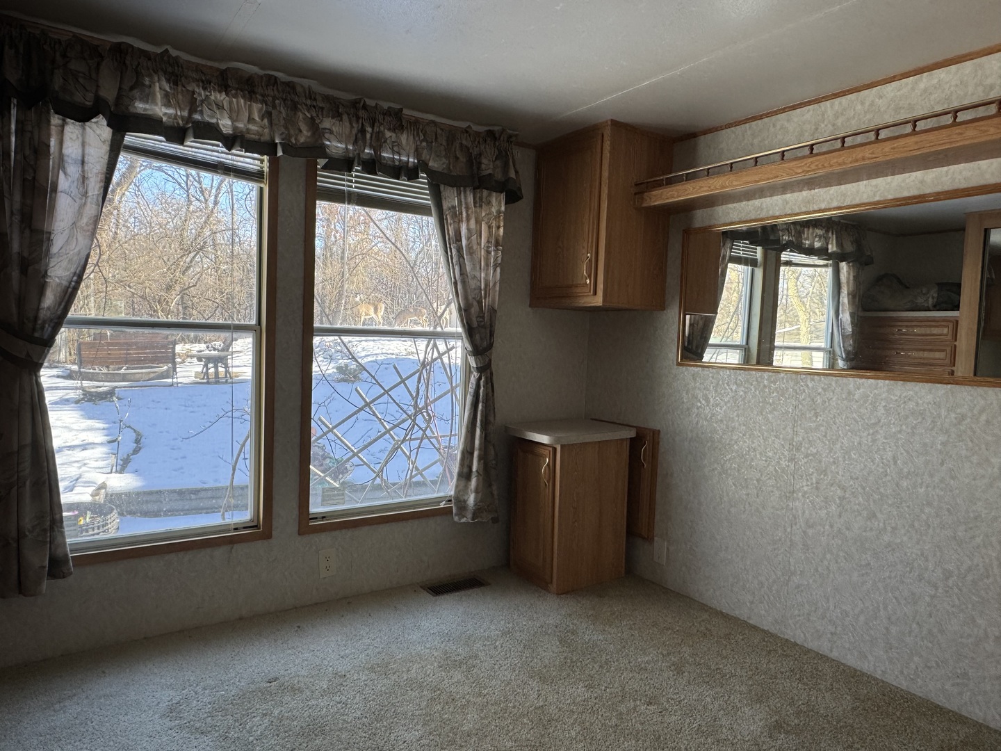 21-79 Woodhaven Lake, Sublette, IL 61367