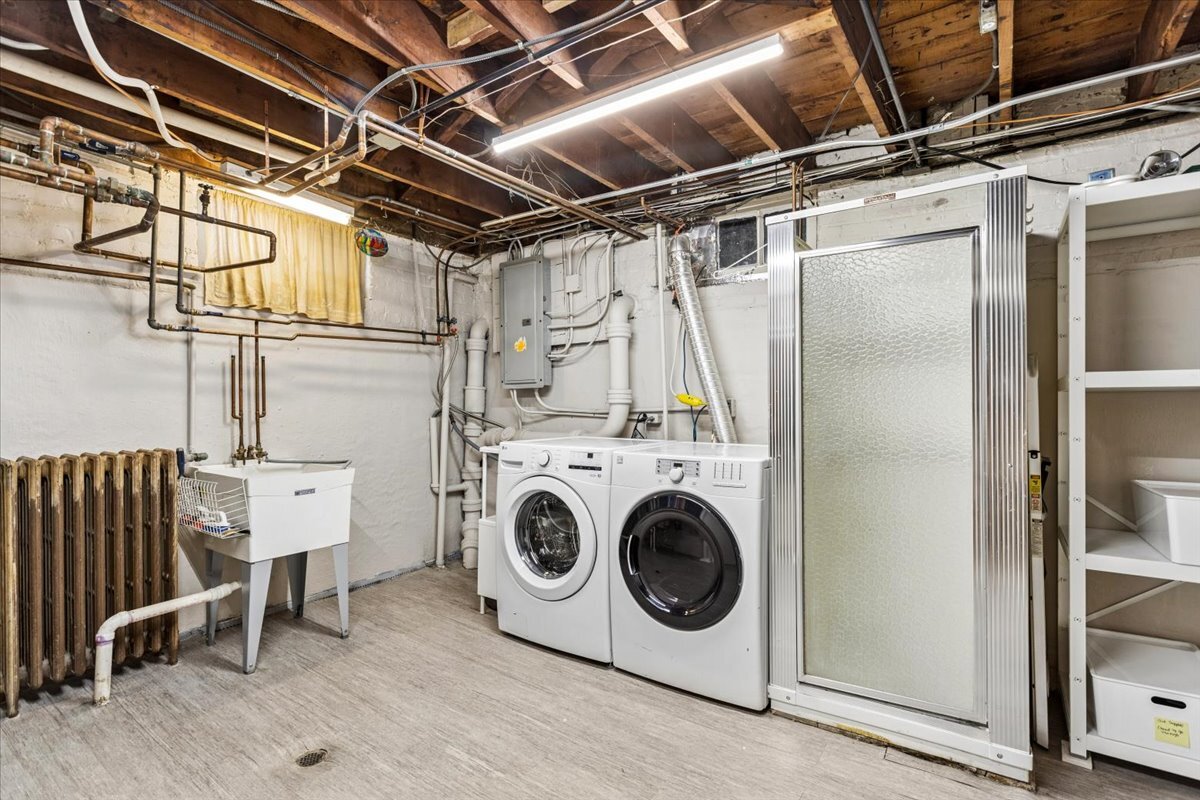 435 N Garfield Avenue, Hinsdale, IL 60521