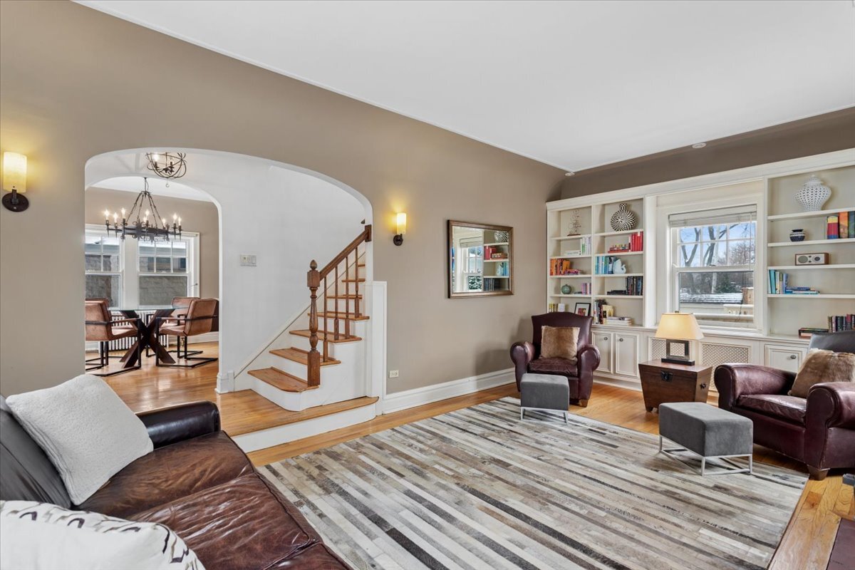 435 N Garfield Avenue, Hinsdale, IL 60521