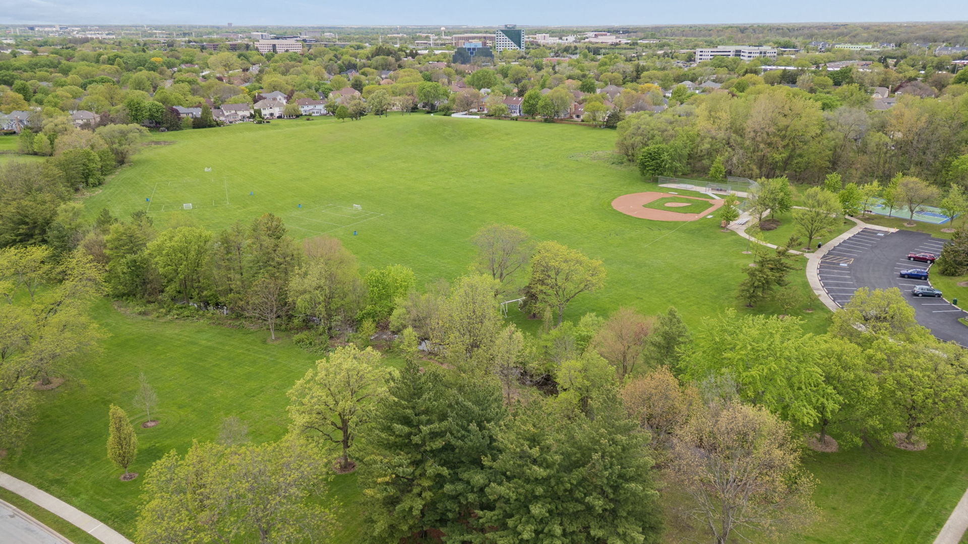 904 Iroquois Avenue, Naperville, IL 60563