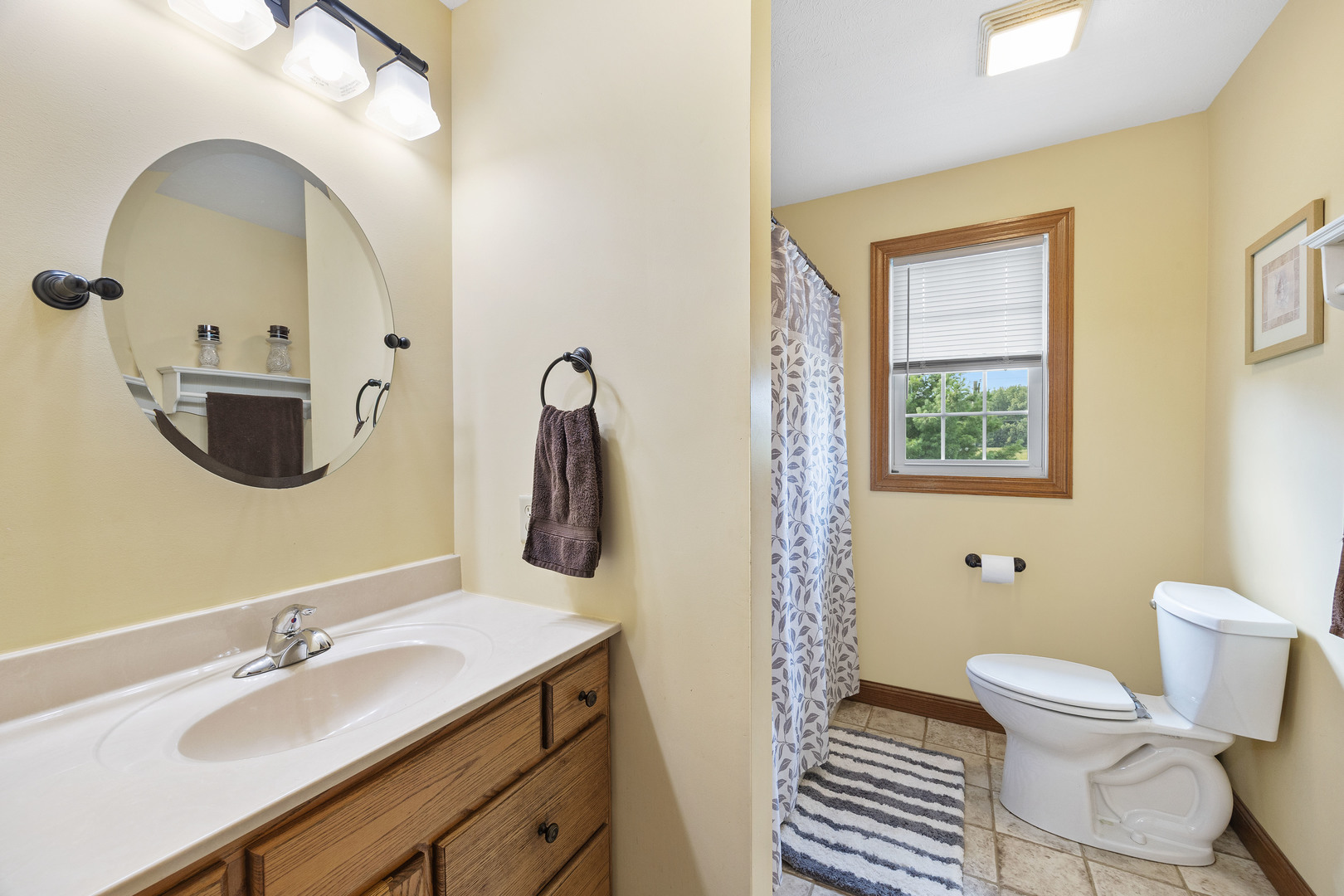 417 Sunset Drive, Colfax, IL 61728