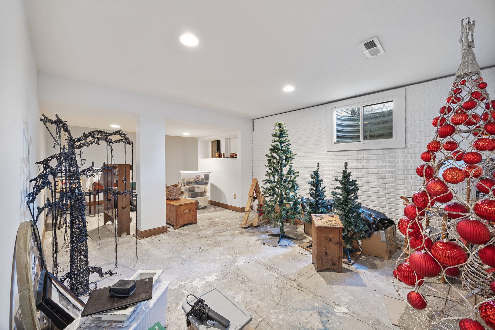 417 Sunset Drive, Colfax, IL 61728