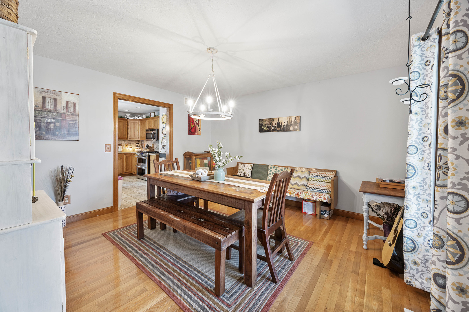 417 Sunset Drive, Colfax, IL 61728