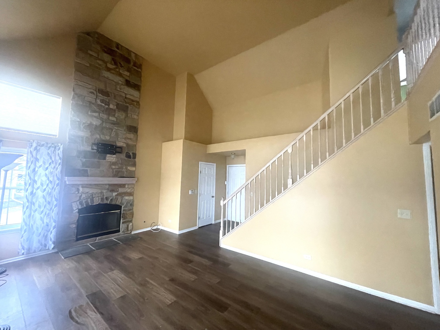 10 Lindsey Court, Bolingbrook, IL 60440