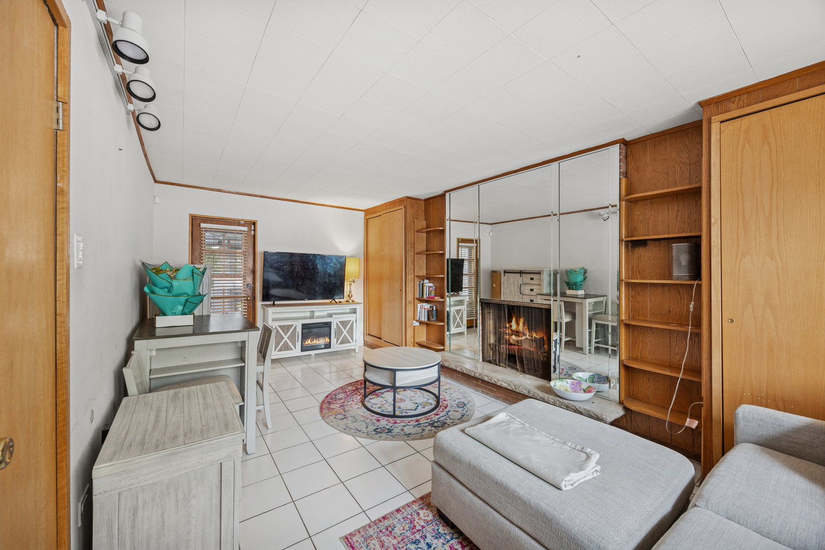 2929 Flossmoor Road, Flossmoor, IL 60422