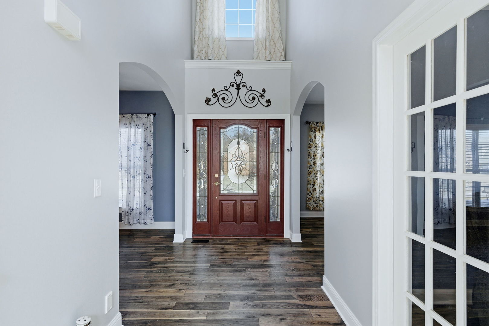 316 Ash Grove Lane, Oswego, IL 60543