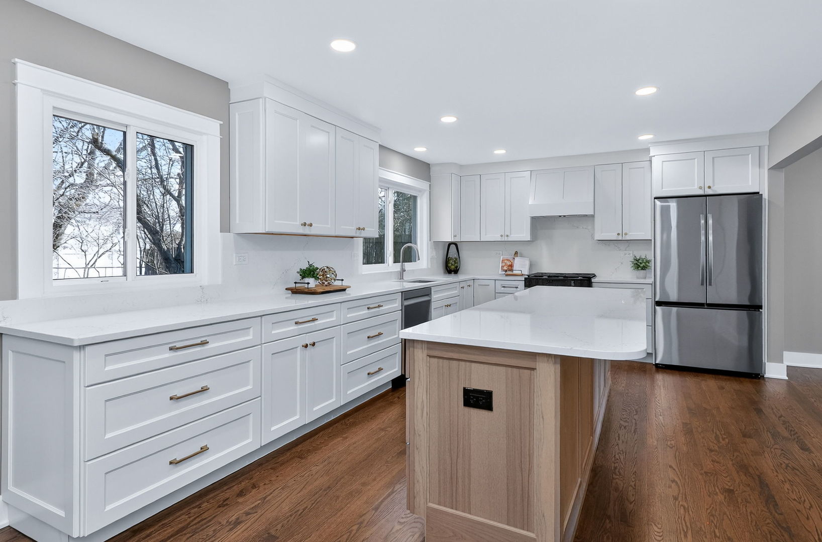 4003 Cumnor Road, Downers Grove, IL 60515