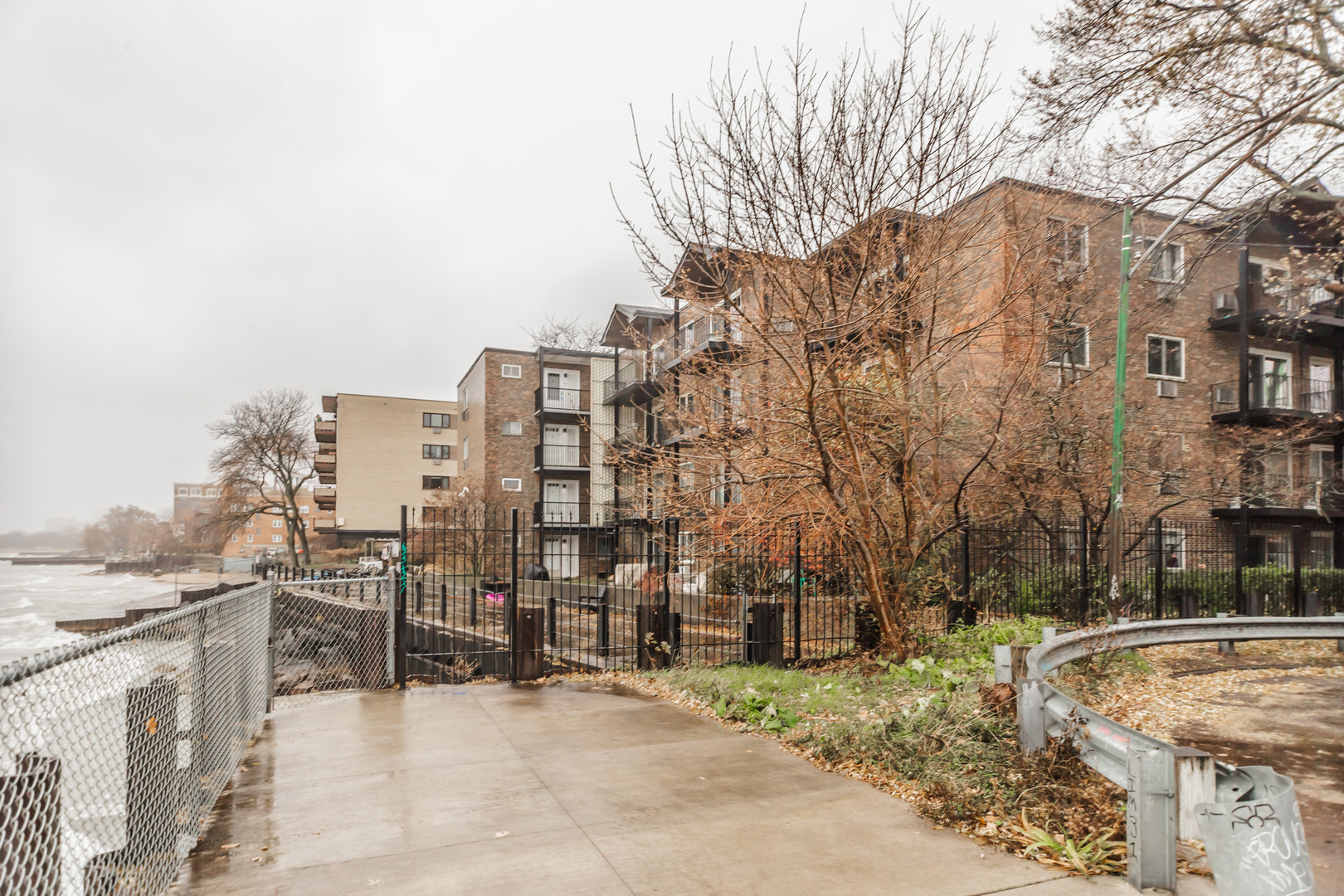 1321 W BIRCHWOOD Avenue #309, Chicago, IL 60626