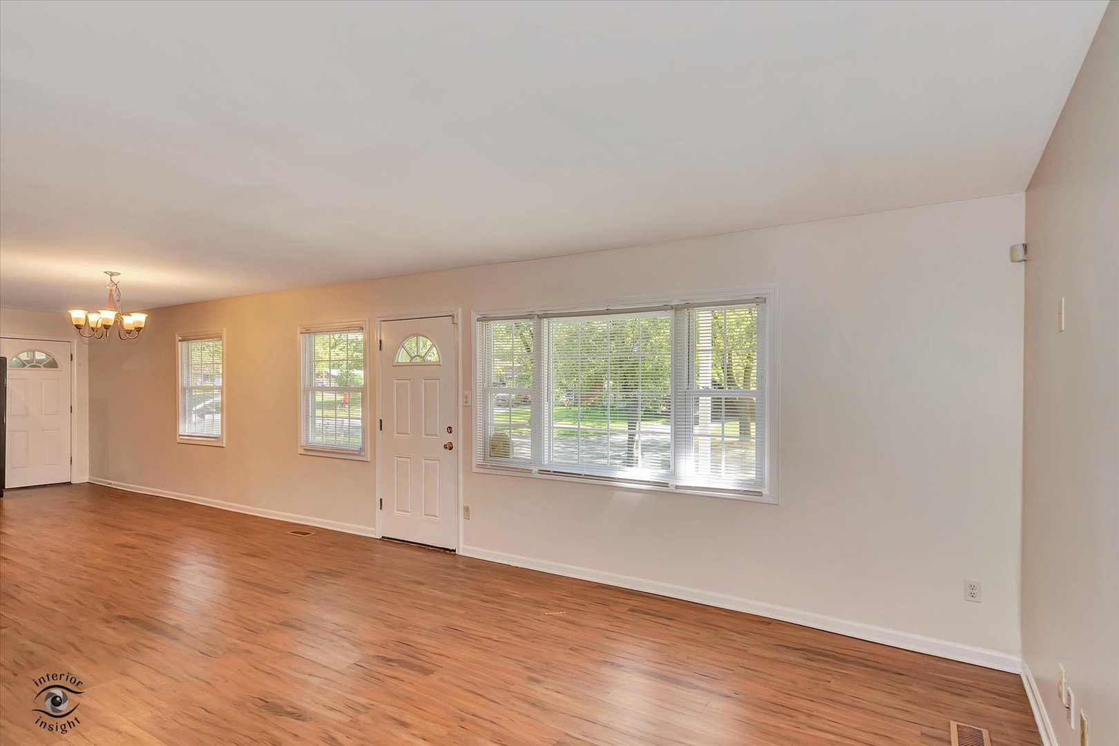 21946 Merrill Avenue, Sauk Village, IL 60411