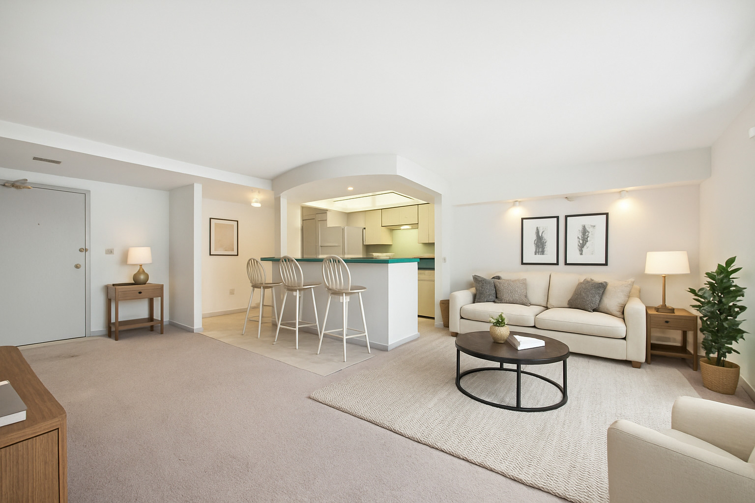 6340 Americana Drive #904, Willowbrook, IL 60527