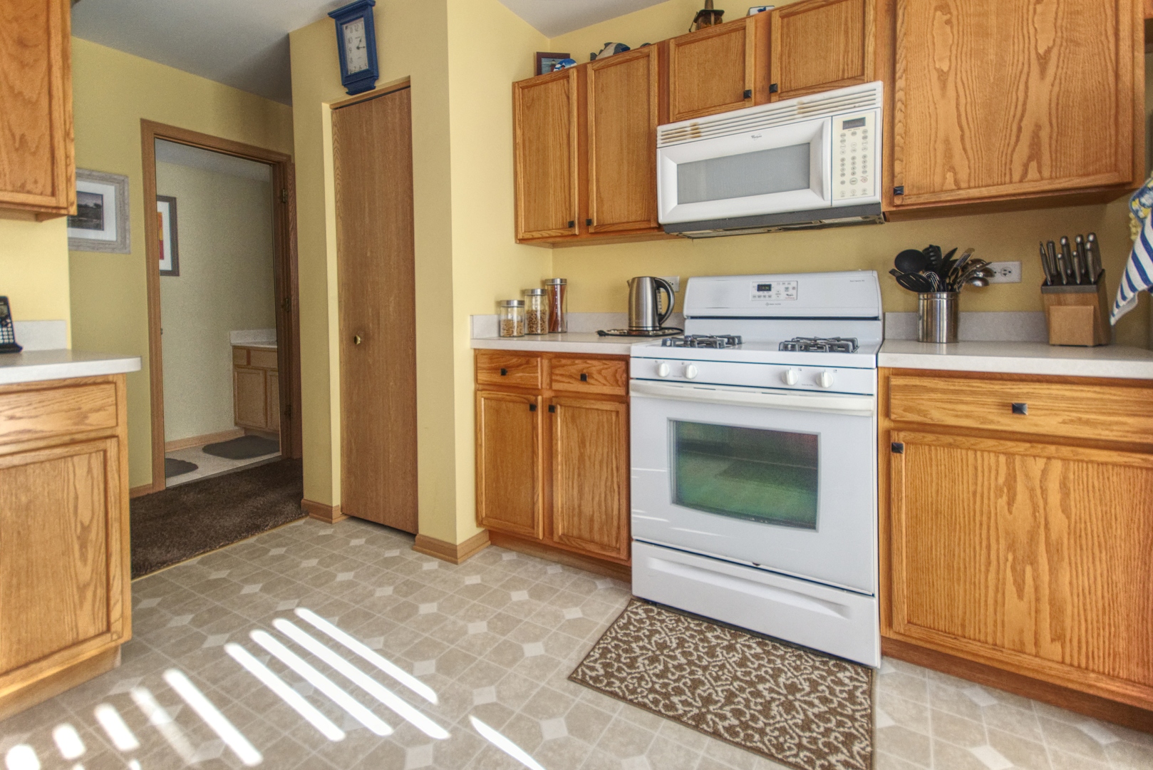 21449 Carlton Street, Crest Hill, IL 60403