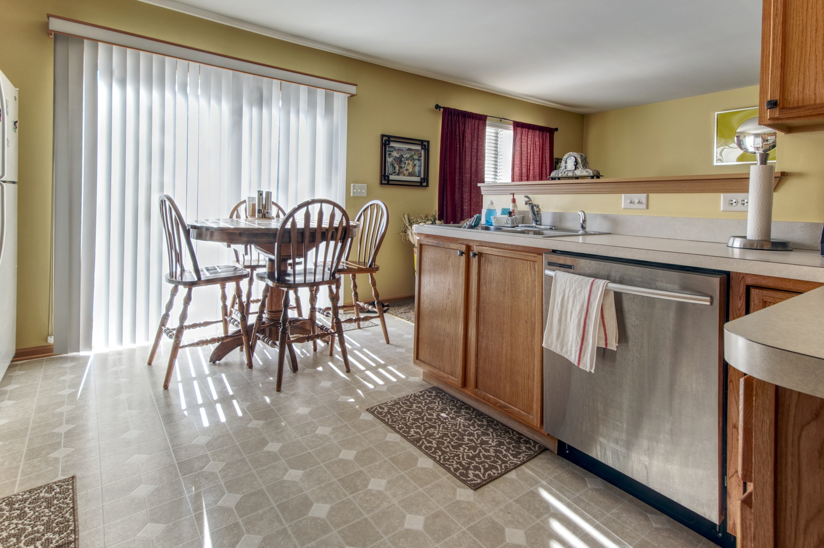 21449 Carlton Street, Crest Hill, IL 60403