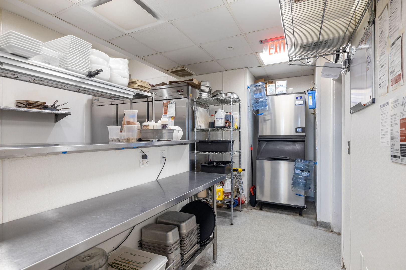 6811 Hickory Street, Tinley Park, IL 60477