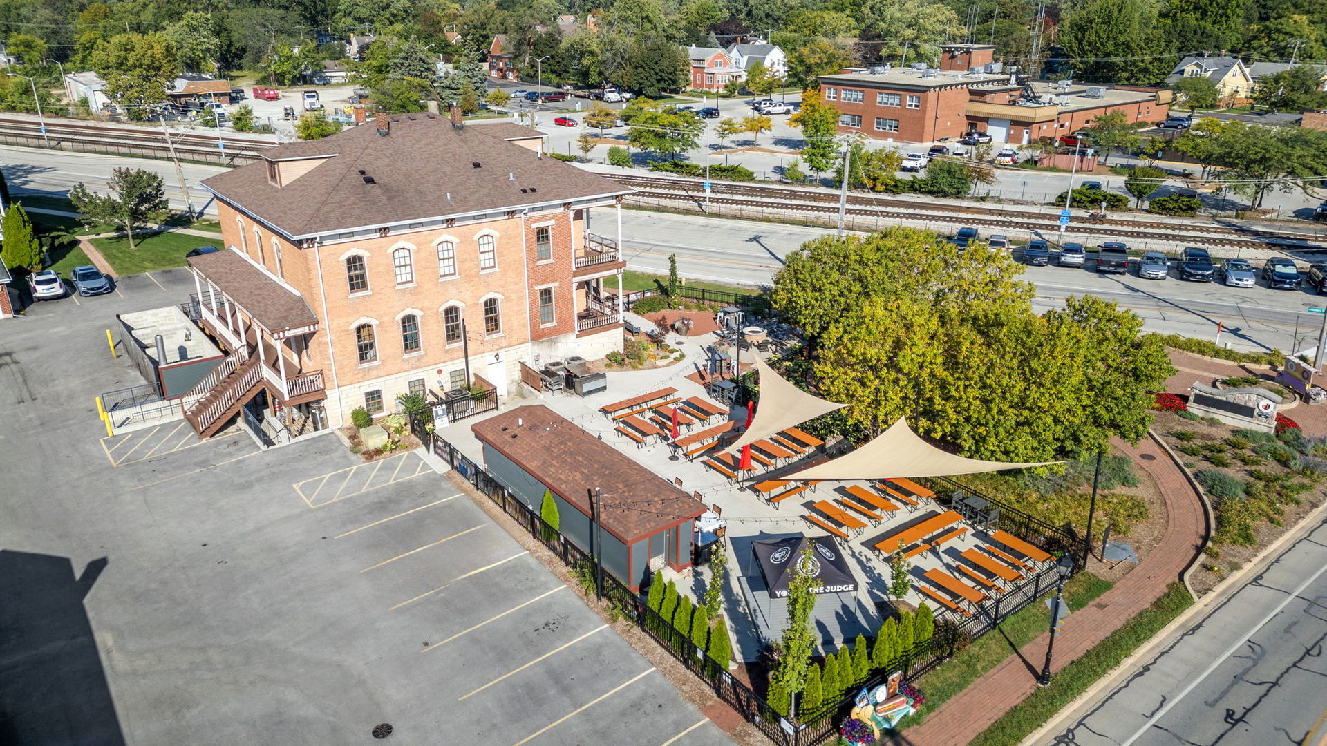 6811 Hickory Street, Tinley Park, IL 60477