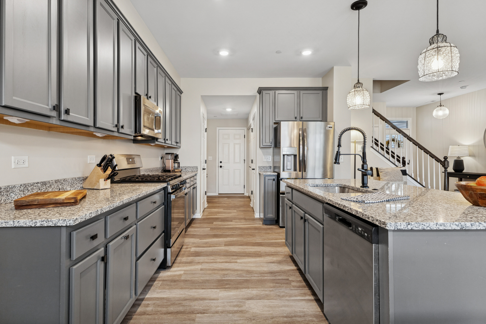 16517 Brook Lane, Lockport, IL 60441