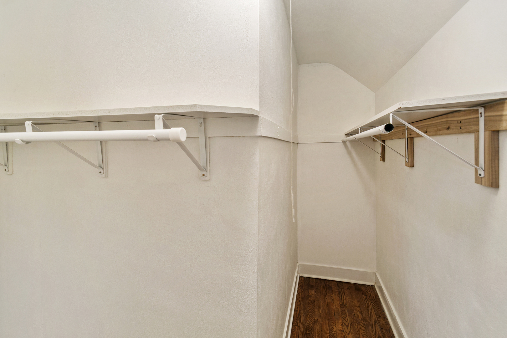 505 Lorraine Avenue, Waukegan, IL 60085