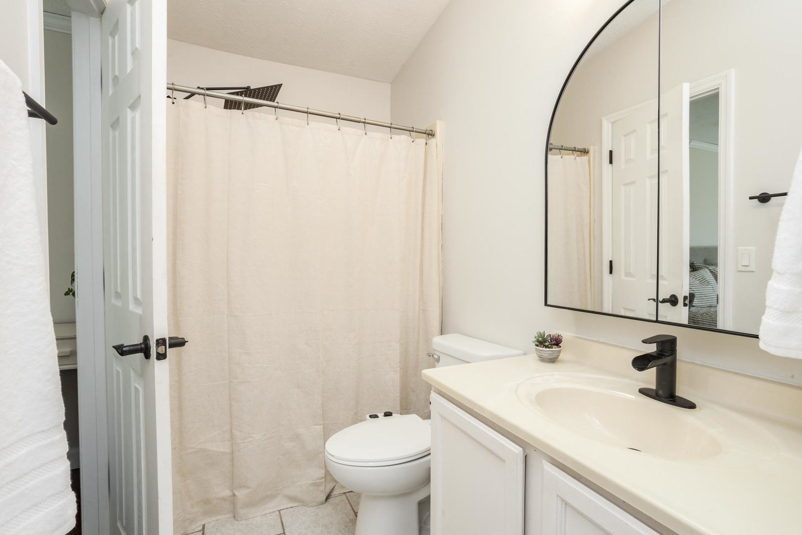 107 Nottingham Chase, Normal, IL 61761