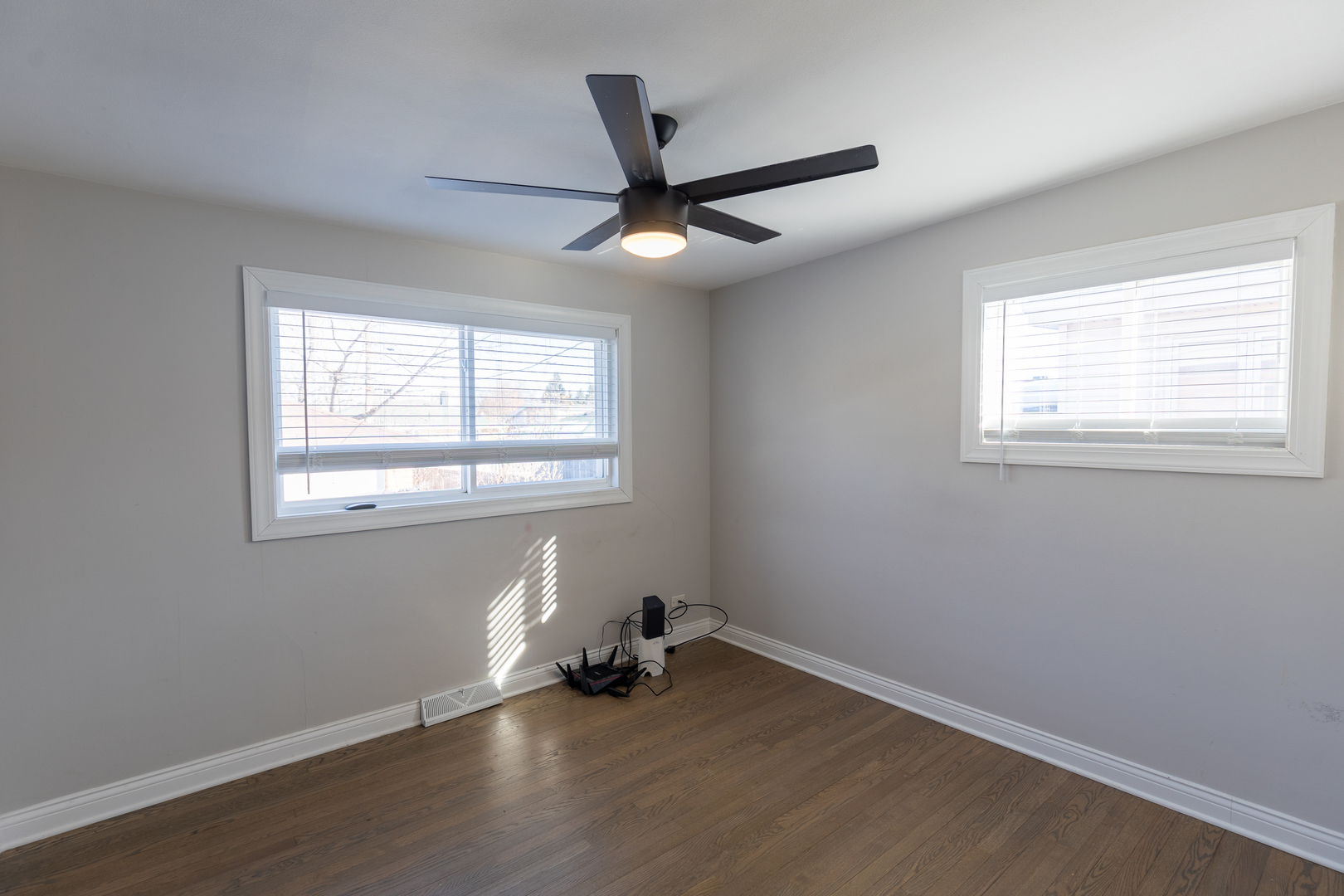 10850 Claridge Avenue, Westchester, IL 60154