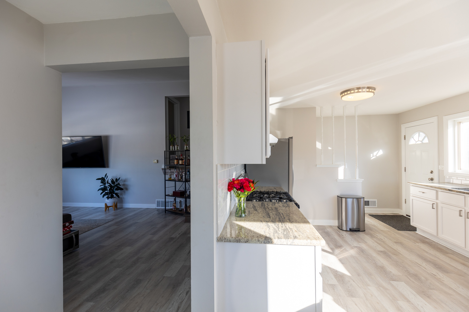 10850 Claridge Avenue, Westchester, IL 60154