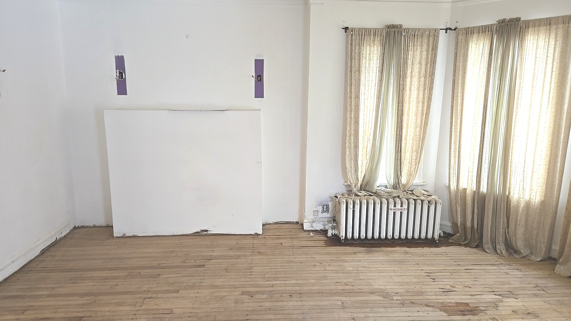 8216 S Rhodes Avenue, Chicago, IL 60619