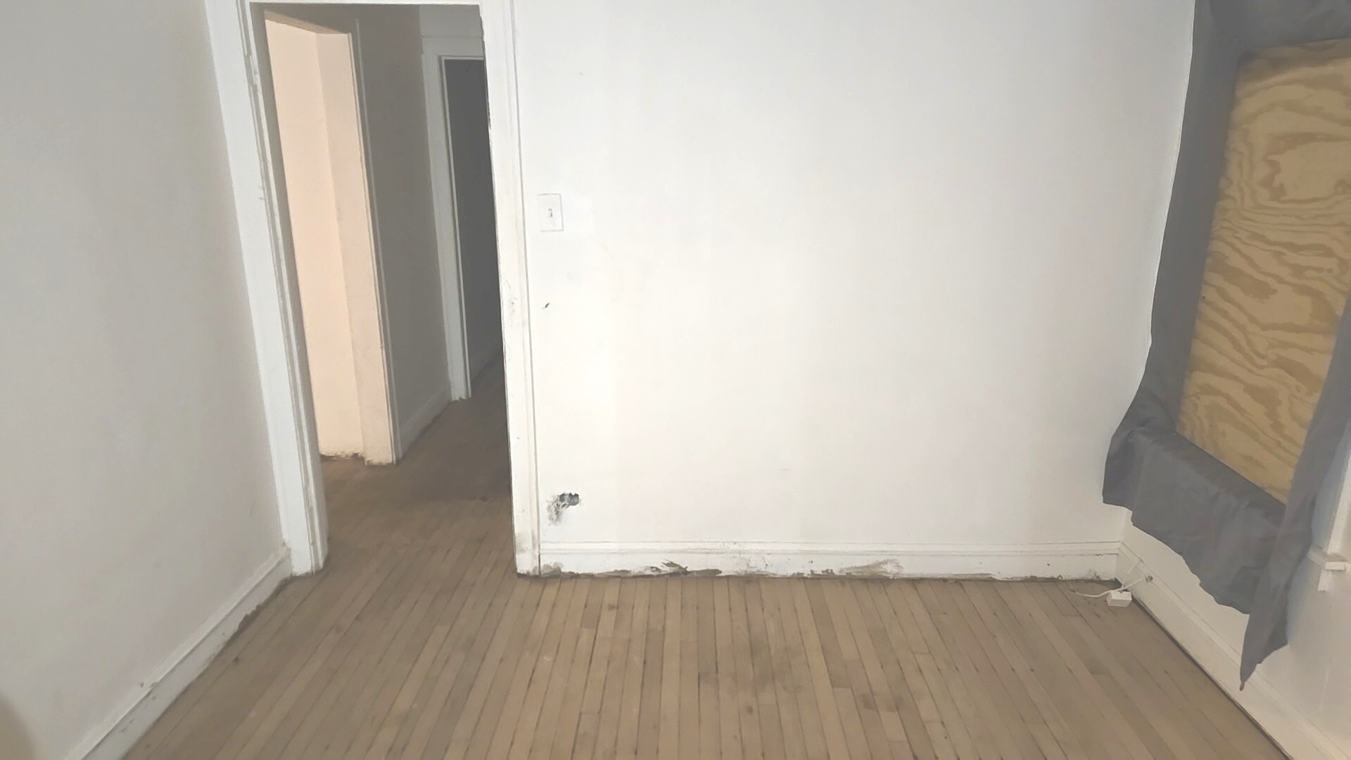 8216 S Rhodes Avenue, Chicago, IL 60619