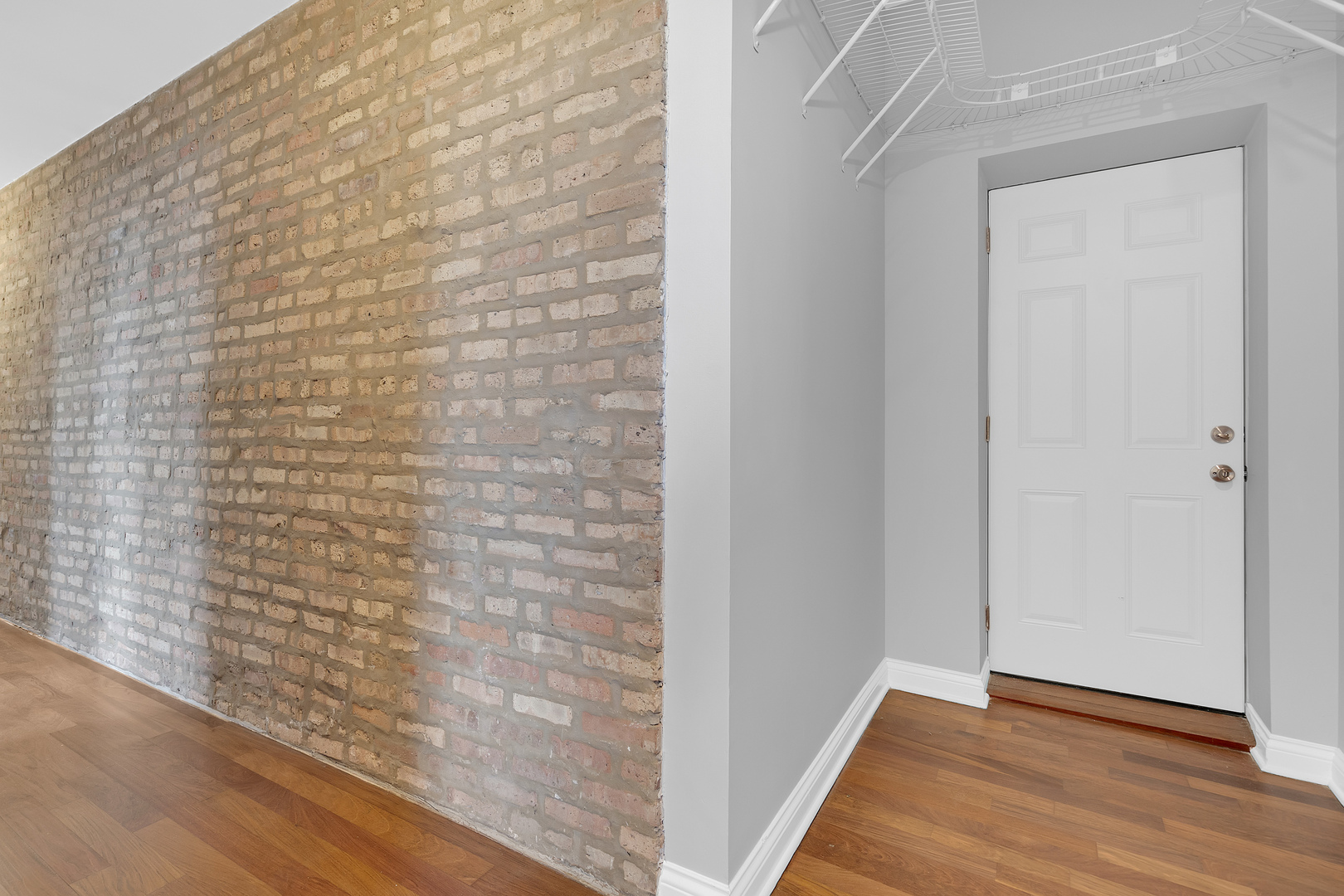 1154 N Kedzie Avenue #402, Chicago, IL 60651