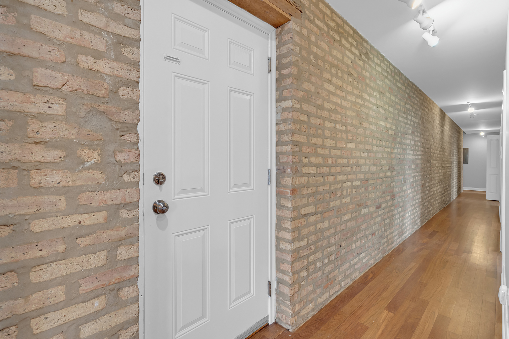 1154 N Kedzie Avenue #402, Chicago, IL 60651