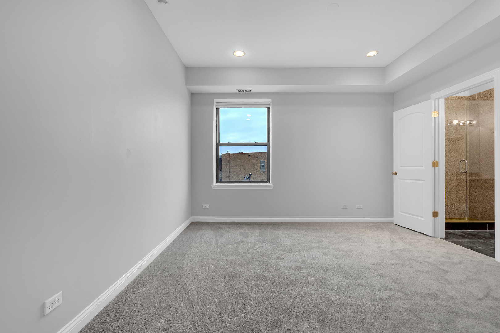 1154 N Kedzie Avenue #402, Chicago, IL 60651