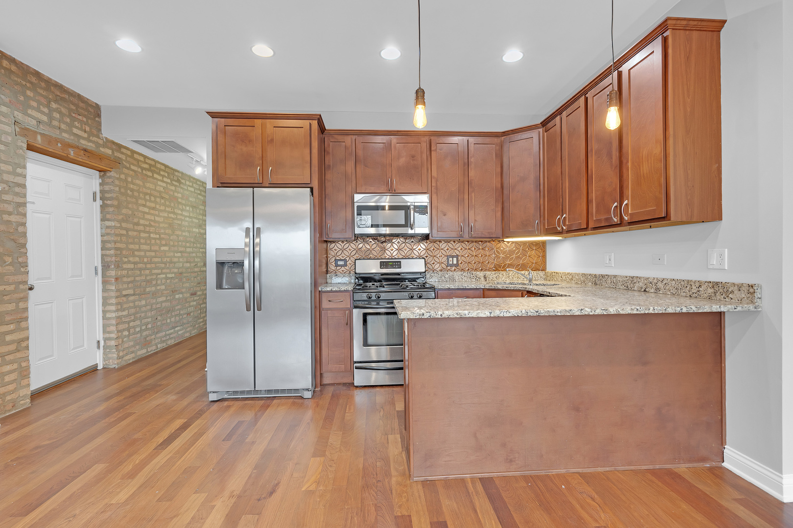 1154 N Kedzie Avenue #402, Chicago, IL 60651