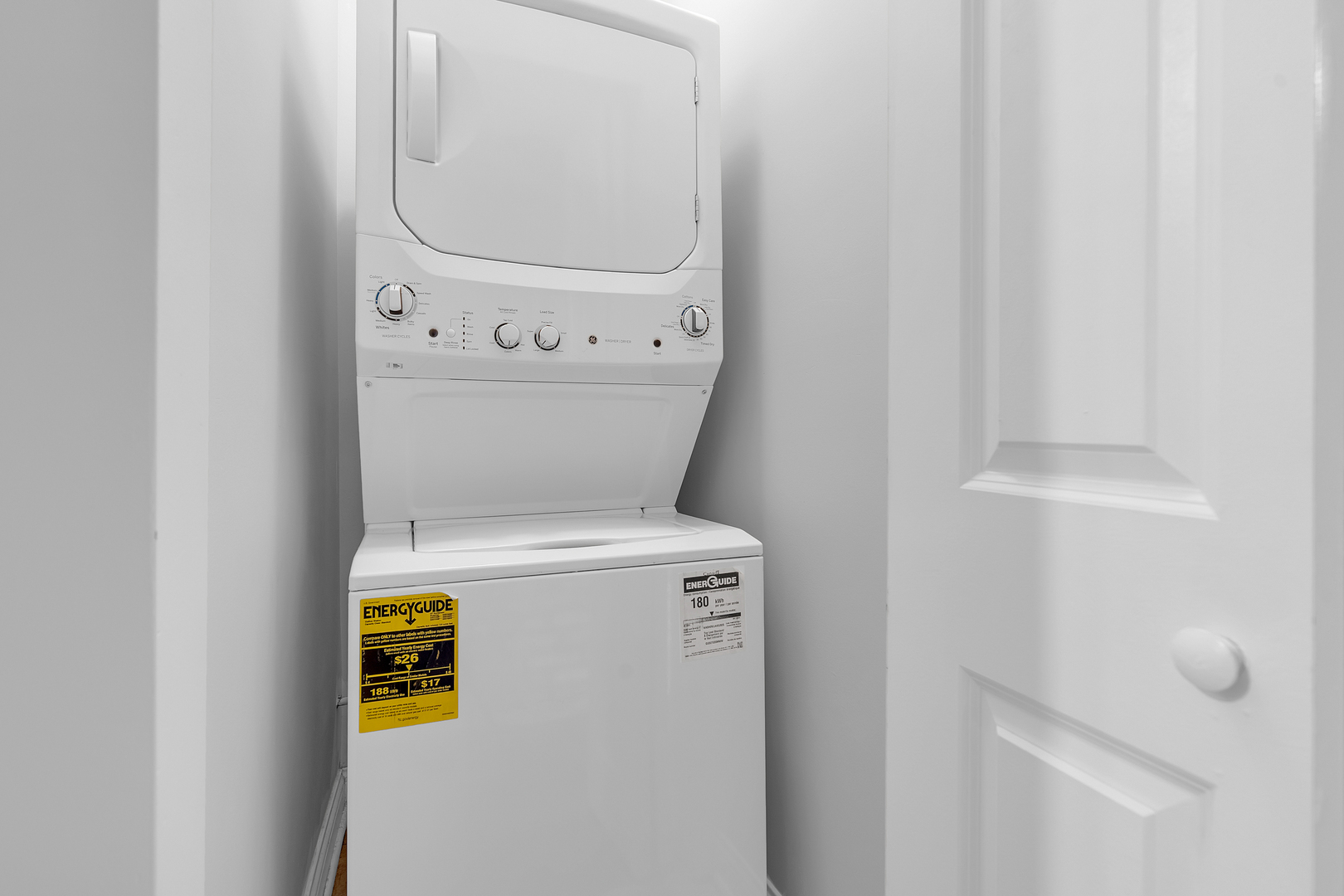 1154 N Kedzie Avenue #402, Chicago, IL 60651