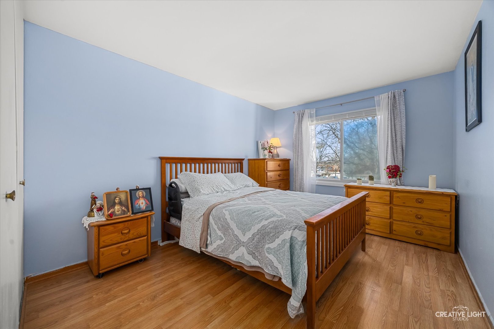 2928 Roberts Drive #8, Woodridge, IL 60517