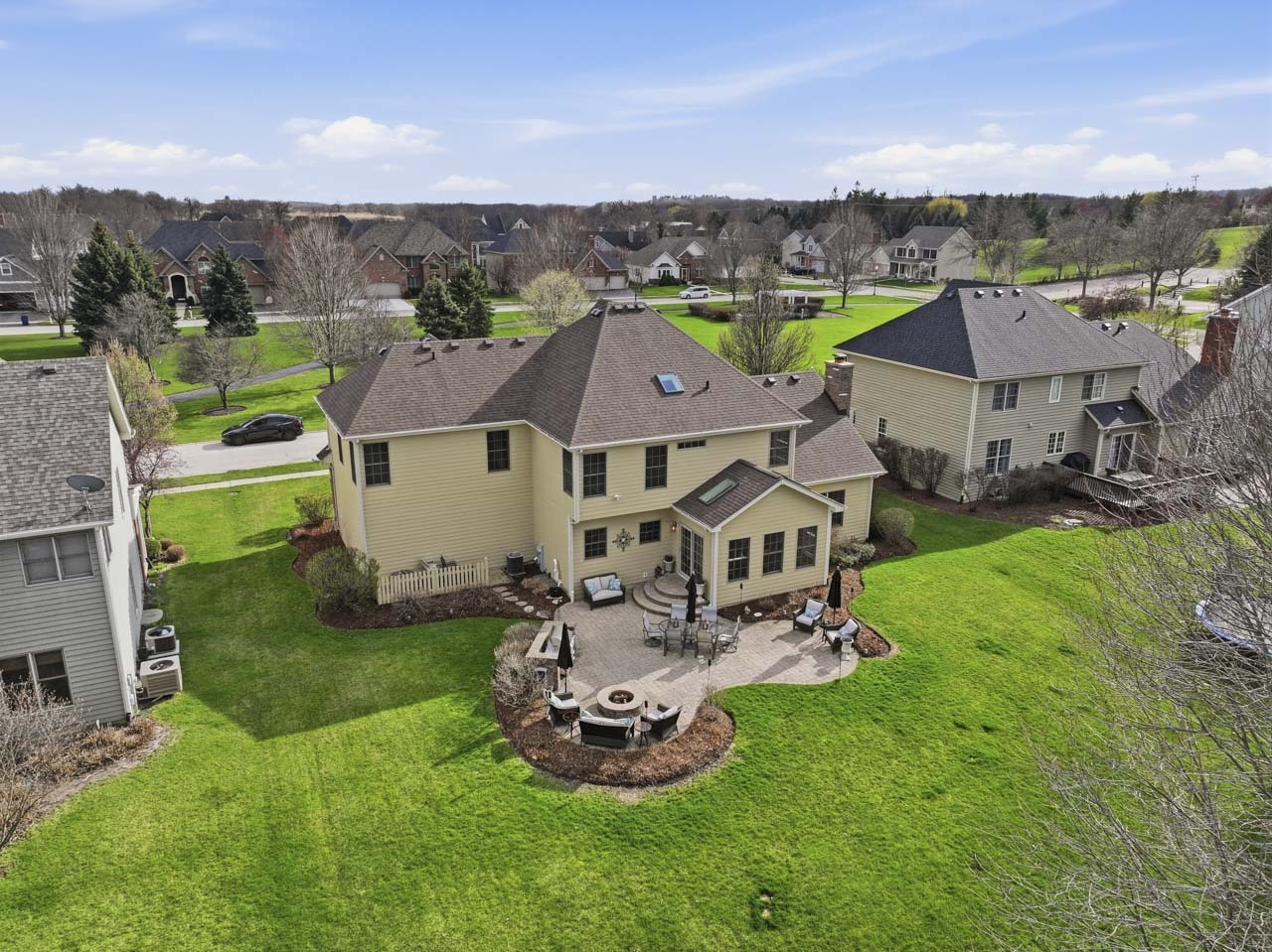 40W378 Francis Bret Harte Street, St. Charles, IL 60175